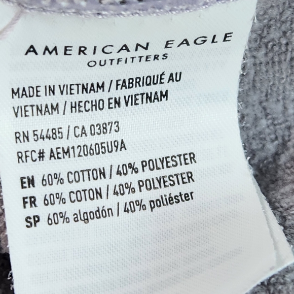 American Eagle Outfitters Ahh-Mazingly Soft 1/4 Zip Lavender Sweatshirt - Picture 10 of 11